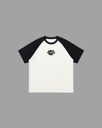 B-W Short Raglan-02